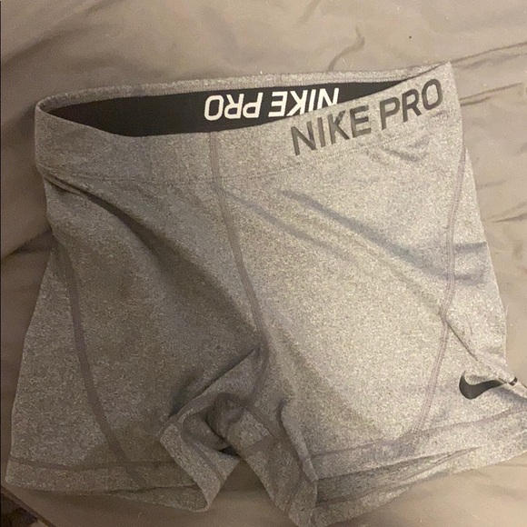 grey nike compression shorts